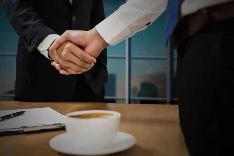 B2B Buyer Guide: How to Compare Vendors Safely