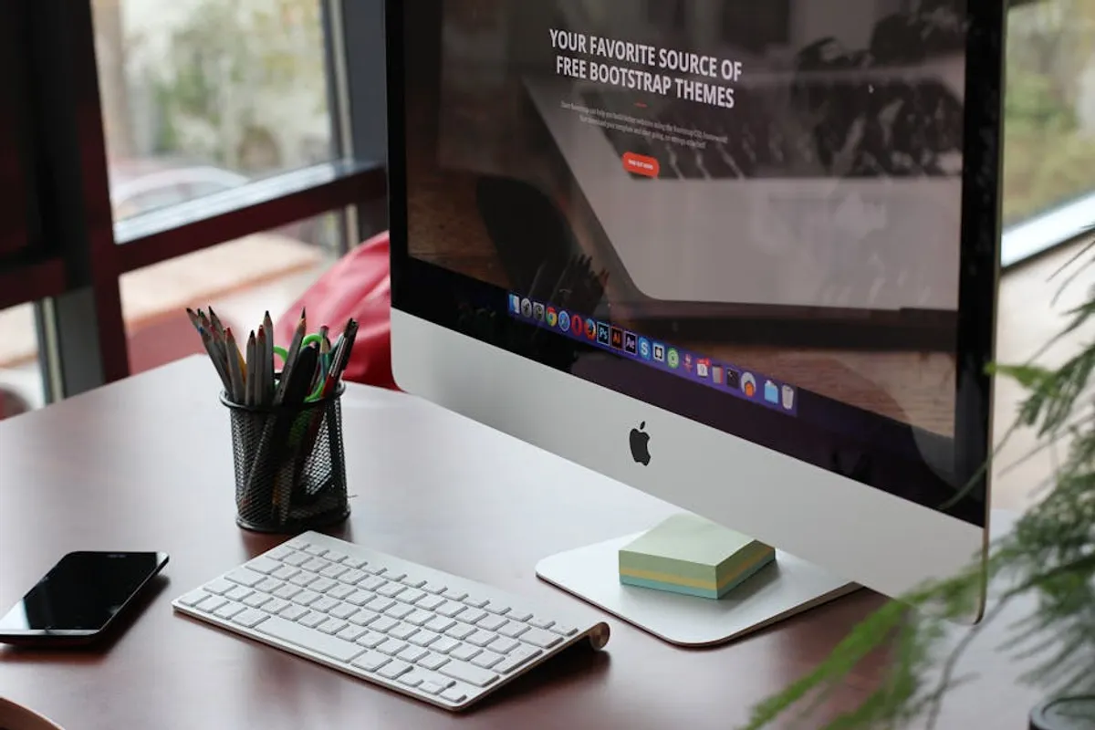 fontmirror.com: Online Reputation, Trust, and Discovery Factors