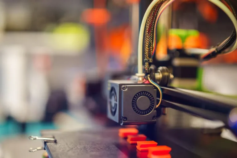 Manufacturing Content Ideas That Attract Buyers
